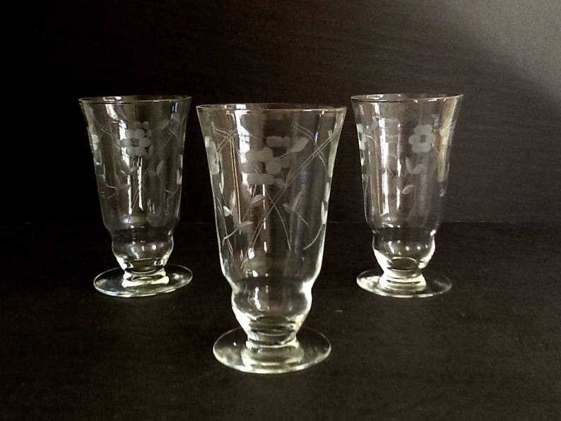 Vintage Gray Etched Parfait Glasses Set of 3 Floral Optic Etsy