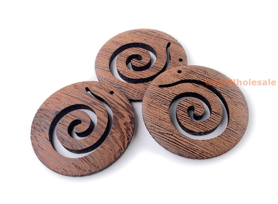 2pc 50mm Natural Wooden round pendant with spiral cut-out, wood pendant carving Koru-style Spiral, earrings charm