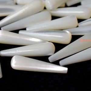 1 par de lágrima larga de nácar blanco de 6 x 25 mm, accesorio de joyería, colgante de lágrima de medio agujero, venta por 1 par
