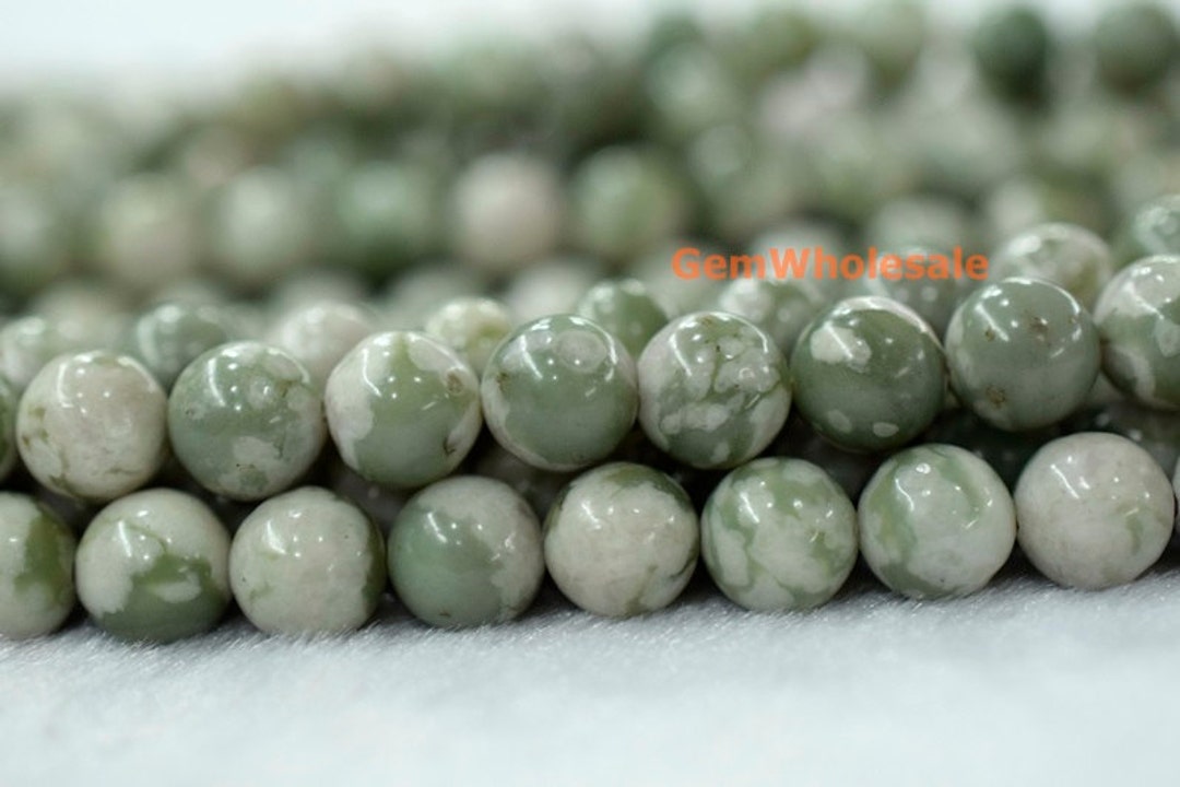 15.5 Natural Lucky Jade 6mm/8mm/10mm Round Beads, Green White Color