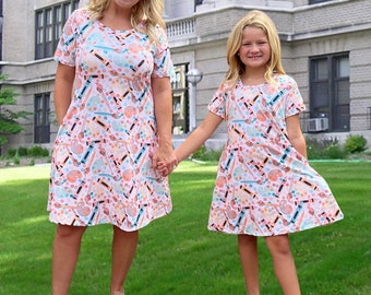 Back to school dresses for teachers and kids, art print short sleeve dress, mommy and me school print Jessie Lizzie