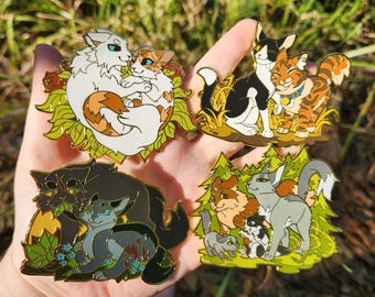 Jumbo Pins Tallstar Jake, Yellowfang Cinder, Brightheart Cloudtail, Alder Needle Twig and Violet