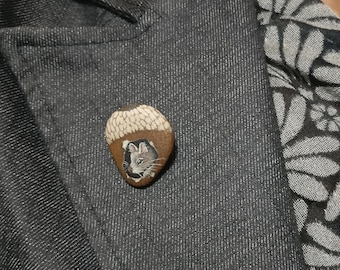 Jacket pin, jacket brooch, natural mouse pin, mice miniature pin painted on river stone, animal pins jacket, miniature mice in a nutshell