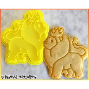 King Lion Cookie Cutter - King Of The Jungle - Big Cat - Kawaii Cute - Ceramics and Pottery - Baking Supplies - 3D Printed - Fondant Tool