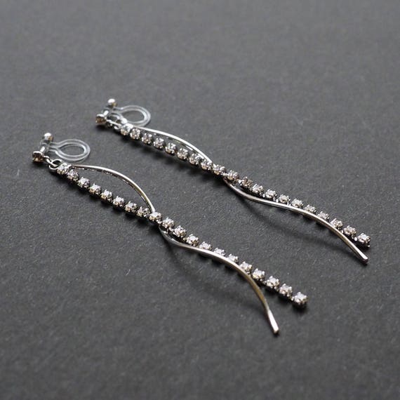Bracelet Identité Enfant AÉLYS en Argent 925/1000 - 16 cm - Plaque 2,2 x 0,5 cm - AE-BR60140 Bracelet Identité Enfant AÉLYS en Argent 925/1000 - 16 cm - Plaque 2,2 x 0,5 cm - AE-BR60140