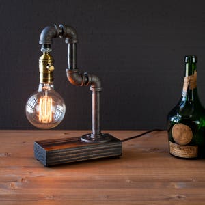 Globe Table lamp-Desk lamp-Edison Steampunk lamp-Rustic home decor-Gift for men-Farmhouse decor-Desk accessories-Industrial lighting image 3