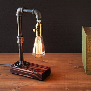 Table lamp-Desk lamp-Edison Steampunk lamp-Rustic home decor-Gift for men-Farmhouse decor-Home decor-Desk accessories-Industrial lighting image 1