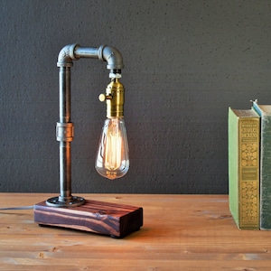Table lamp-Desk lamp-Edison Steampunk lamp-Rustic home decor-Gift for men-Farmhouse decor-Home decor-Desk accessories-Industrial lighting image 2