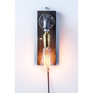 The Walter Edison Wall sconce-Plug in Sconce-Tablelamp-Steampunk lamp-Rustic home decor-Gift for men-Farmhouse decor-Bedside lamp Bild 5