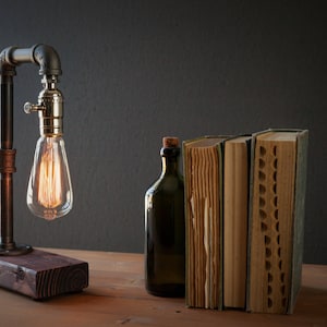 Table lamp-Desk lamp-Edison Steampunk lamp-Rustic home decor-Gift for men-Farmhouse decor-Home decor-Desk accessories-Industrial lighting image 6