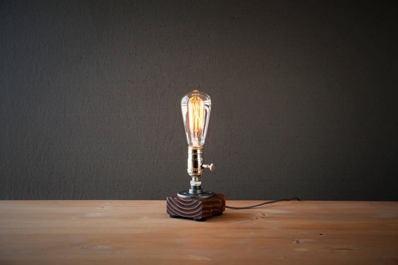 Table lamp-Desk lamp-Edison Steampunk lamp-Rustic home decor-Gift for men-Farmhouse decor-Home decor-Desk accessories-Industrial lighting image 9
