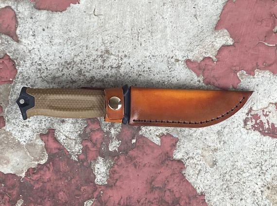 Knife Cover Made-to-measure in Hand Colored Best Veg Tan Italian Leather,  Fully Customizable 
