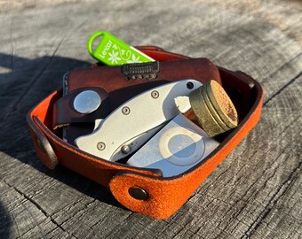 Leather Tray | EDC | Valet | Custom | Gift | Mens | Groomsman | For Keys, Wallet, Ring, and USB | Engraved Initials Available