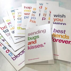 Funny 32 Card Ultimate Autocorrect Multipack - 32 Card Bumper Pack - Autocorrect - Toutes les cartes d'occasion - LIVRAISON GRATUITE