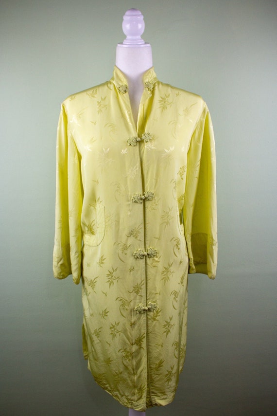 Vintage 1960s Yellow Satiny Asian Inspired Cheong… - image 2