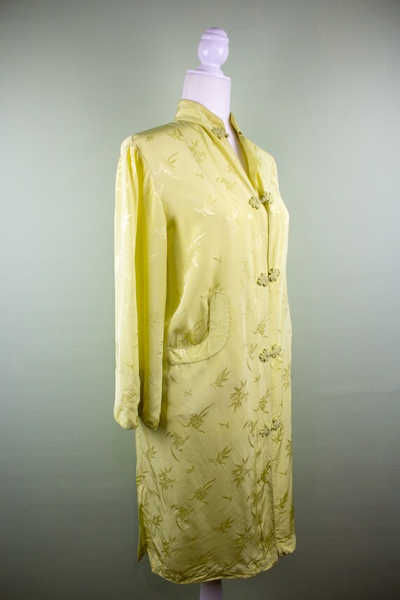Vintage 1960s Yellow Satiny Asian Inspired Cheong… - image 5