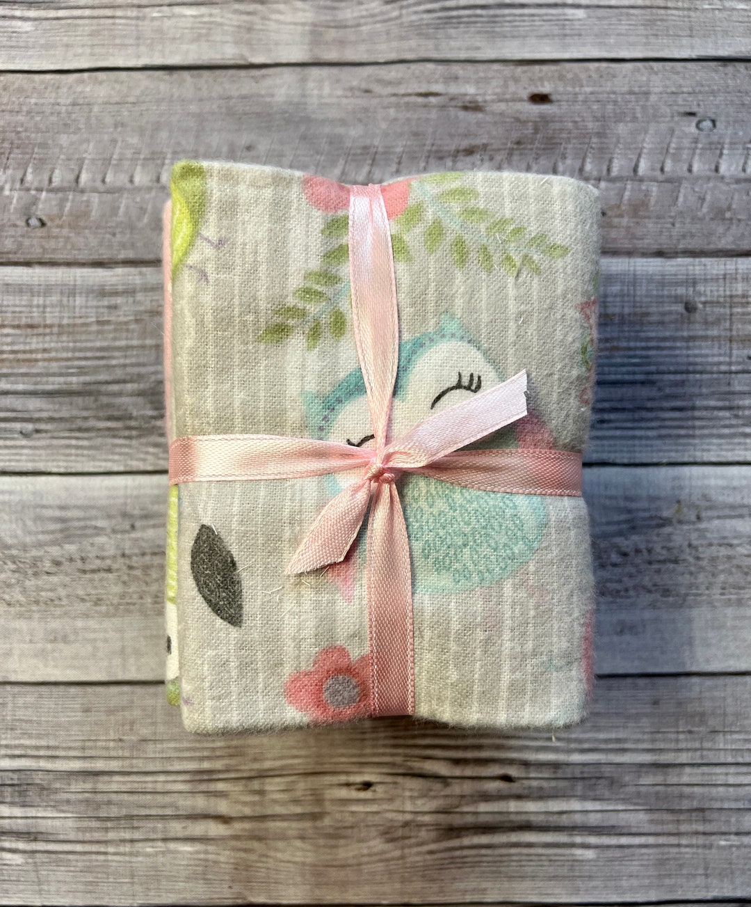 Flannel Fat Quarter Bundle, Baby Pink and Gray Owl 5 Fabric Fat