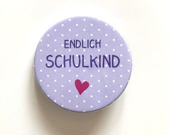 Button Schulkind 38mm    lila dots