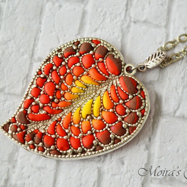 Red autumn necklace - Fall leaf necklace - Polymer clay jewelry - Gift ideas for her - Beautiful leaf pendant