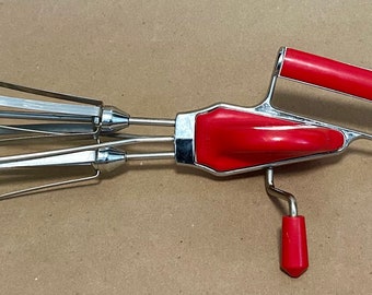 Vintage Maynard Red Hand Mixer Egg Beater Kitchen Utensil