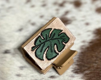 Monstera leaf  Hand carved and painted leather small claw clip