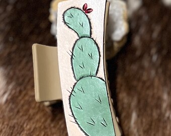 Western cactus Hand carved and painted leather medium claw clip.