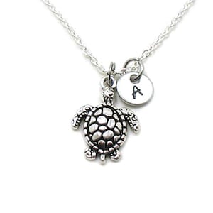 Turtle Necklace, Silver Sea Turtle Necklace, Tiny Turtle Jewelry, Silver Turtle Necklace, Turtle Pendant, Tortoise Jewelry, Marine Life Gift