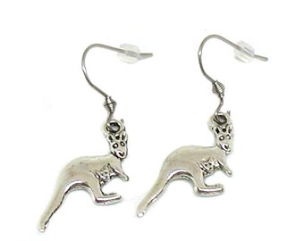 Kangaroo Earrings, Kangaroo Charm, Kangaroo Jewelry, Joey Charm, Joey Earrings Gift, Zoo Animal Charm, Wildlife Earrings, Zoo Animal Jewelry