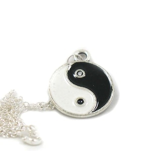 Yin And Yang Necklace, Yin And Yang Necklace Set, Charm Jewelry, Best Friend Pendant, Yin And Yang Jewelry, Jewelry Gift, Gift Under 20