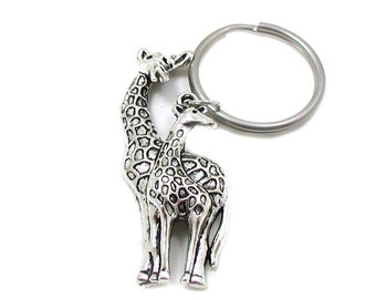 Mom and Baby Giraffe Keychain, Giraffe Key Ring, Giraffe Keychain, Giraffe Gift, Wildlife Keychain, Silver Giraffe, Giraffe Charm Keychain