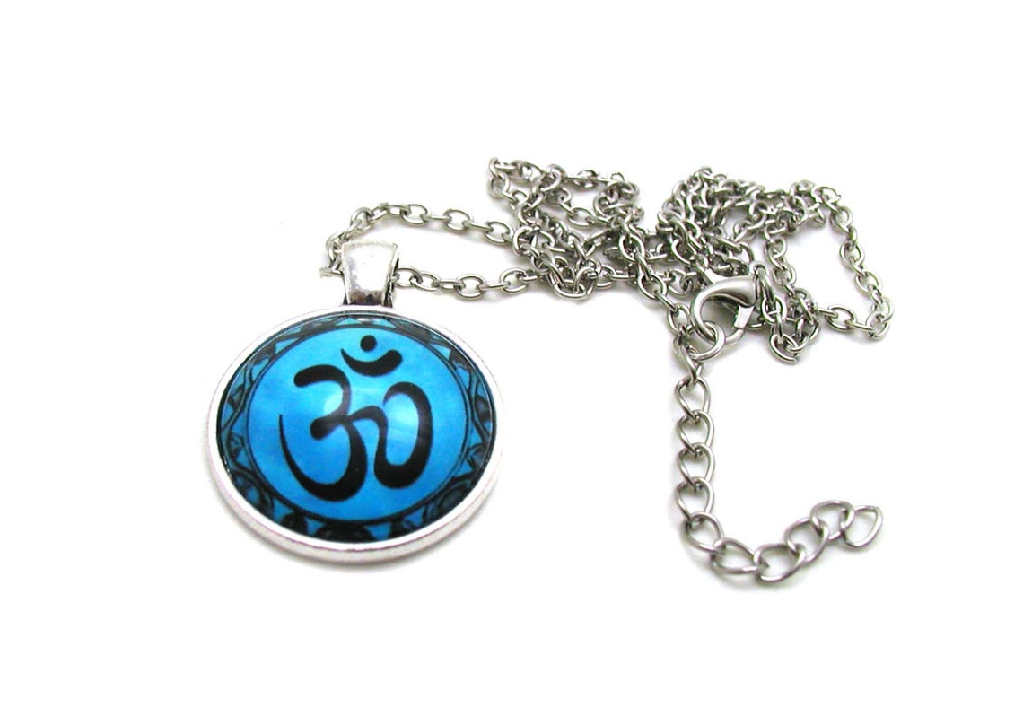 Om Necklace Om Pendant Yoga Charm Yoga Necklace Om Etsy