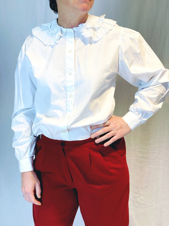 Vintage Large collar cotton blouse | Size L | brod
