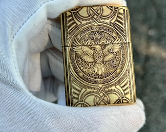 Estuche Zippo de latón personalizado / Martillo de Thor con Huginn y Muninn / Diseño vikingo nórdico grabado / Hecho en EE. UU.