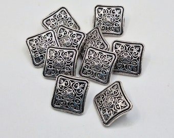 Kleine vierkante ingewikkelde design metalen vintage knopen voor een vest of overhemd, Noorse Keltische invloed, kwaliteit oude voorraad 13 mm set van 9