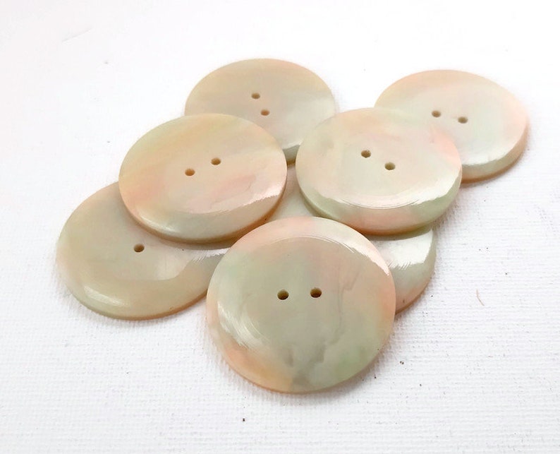 Soft lime green coat buttons,marbled with soft pink 30 mm
