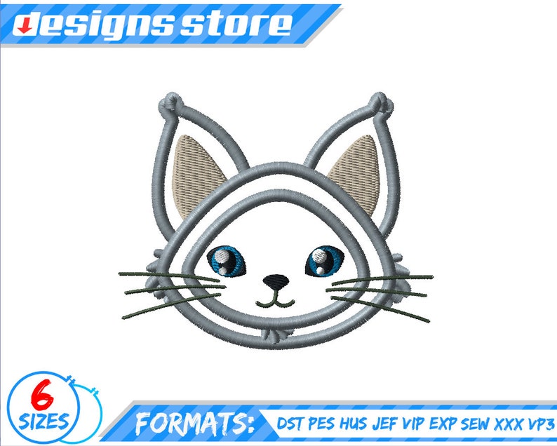 Puede incluir: Dise&ntilde;o bordado de un lindo gato de dibujos animados con pelaje gris, ojos azules y cara blanca. El gato est&aacute; mirando directamente al espectador. El dise&ntilde;o est&aacute; disponible en seis tama&ntilde;os y diez formatos.