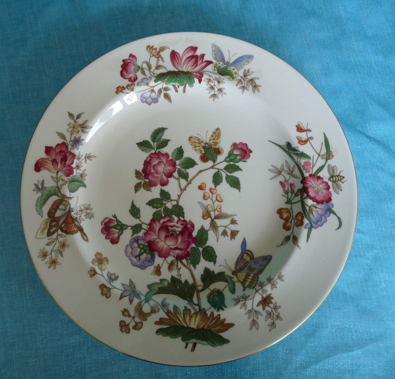 Wedgwood England Discontinued CHARNWOOD Pattern WD3984 Etsy