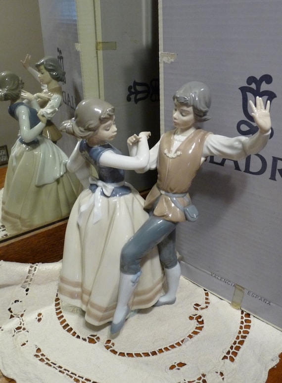 リヤドロ 1994年会員限定 BASKET OF LOVE 【公式通販】