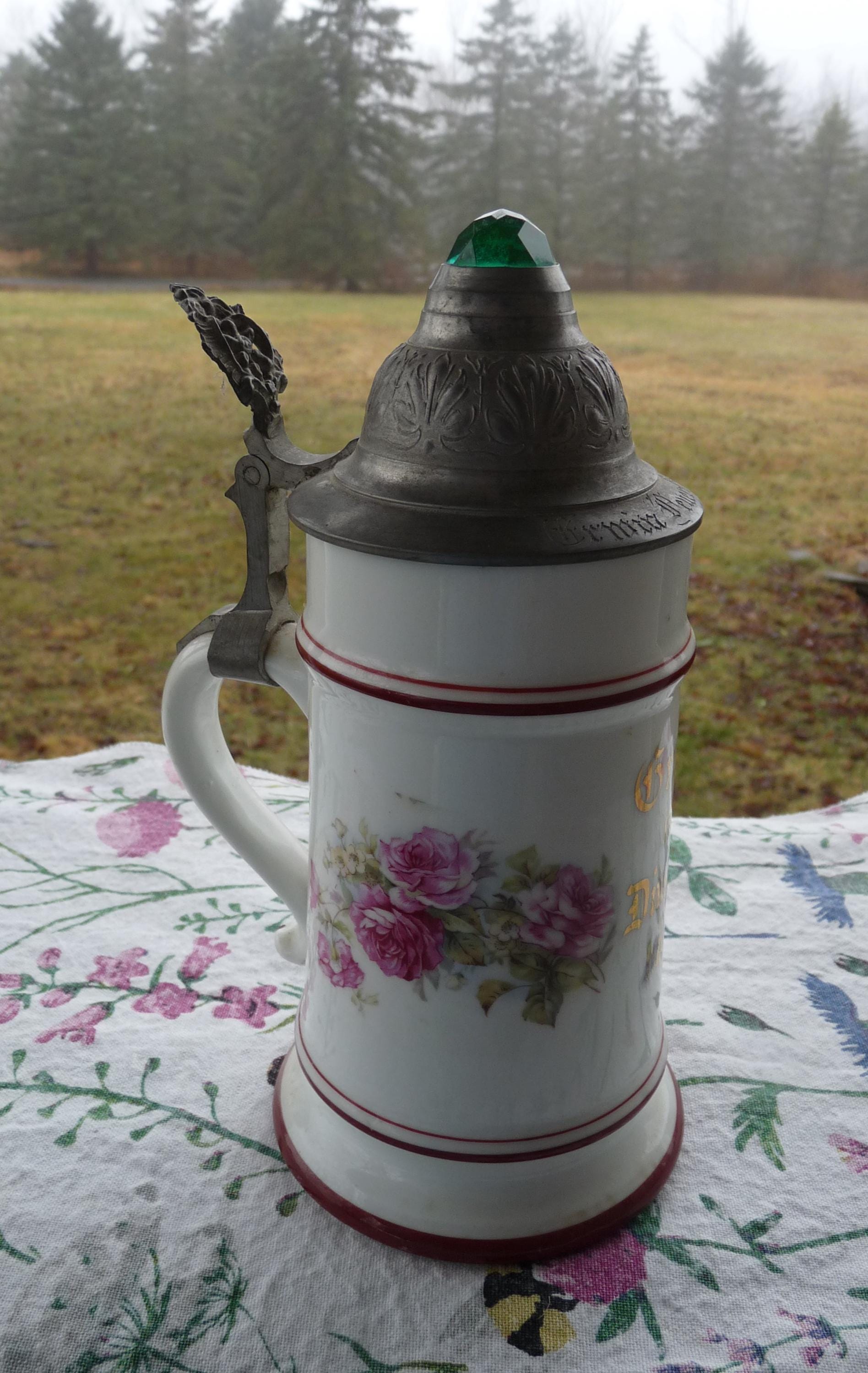 ドイツ製アンティーク 1.5L 手描きピンクの花柄磁器製ビアジョッキ
