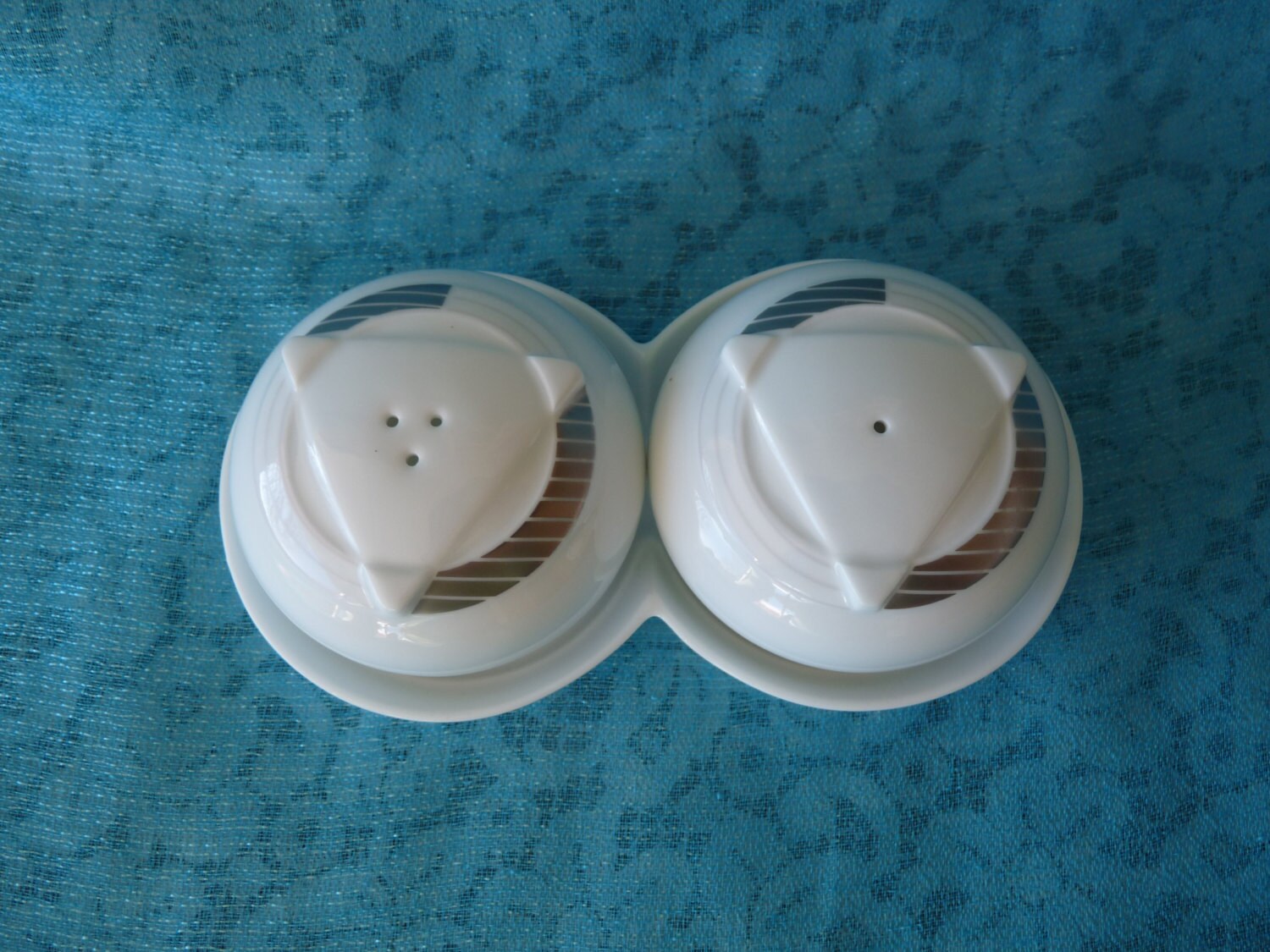 ☆B707 FINE PORCELAIN ファインポーセリン カップ＆ソーサー 3