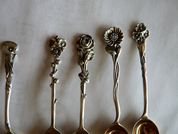 Vintage Reed /& Barton Harlequin Water Lily sterling silver gold wash Spoon 4/"