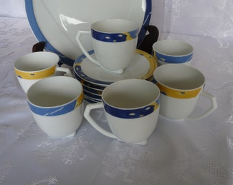 Bernardaud Limoges France  - discontinued Trianne shape NIL pattern - SIX Flat Cup & Saucer Sets