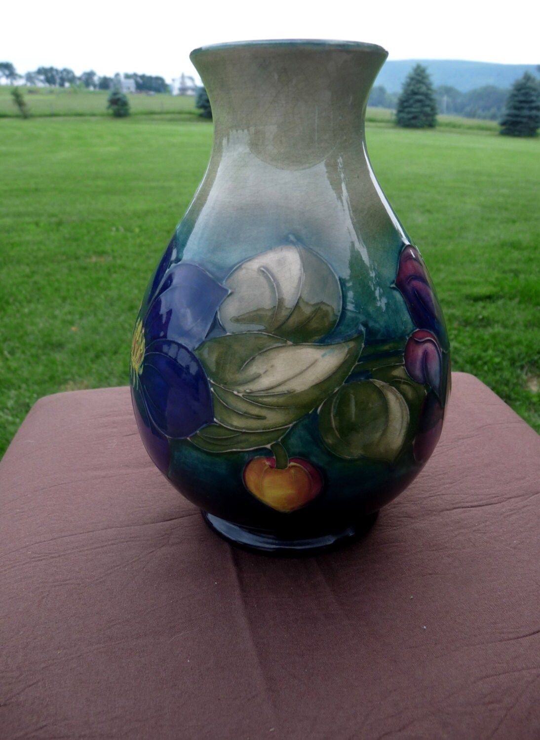 Signed William MOORCROFT - 1920's CLEMATIS Flowers 7.5