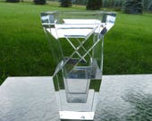 BACCARAT, France - 9.5 quot (24cm) Tall Modern Sculptural ARCHITECTURE Clear Crystal Table VASE