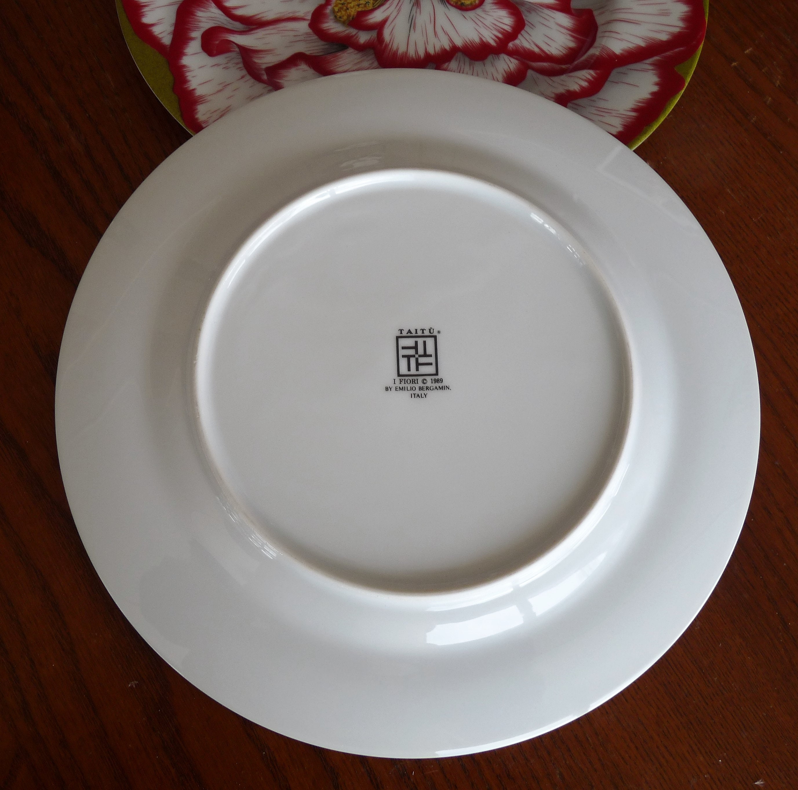 Taitu (TAITÚ), Italy in the I Fiori (the Flowers) Pattern by