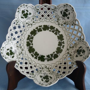 MEISSEN Clean Crossed Swords- Full Green Vine pattern-  Reticulated/Pierced Basket Weave sides BOWL w/ Five Green Leaf Medallions