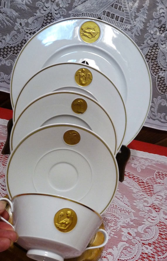 KPM Berlin, Germany - Choice: ARKADIA JEWEL - 24k Gilded Gold