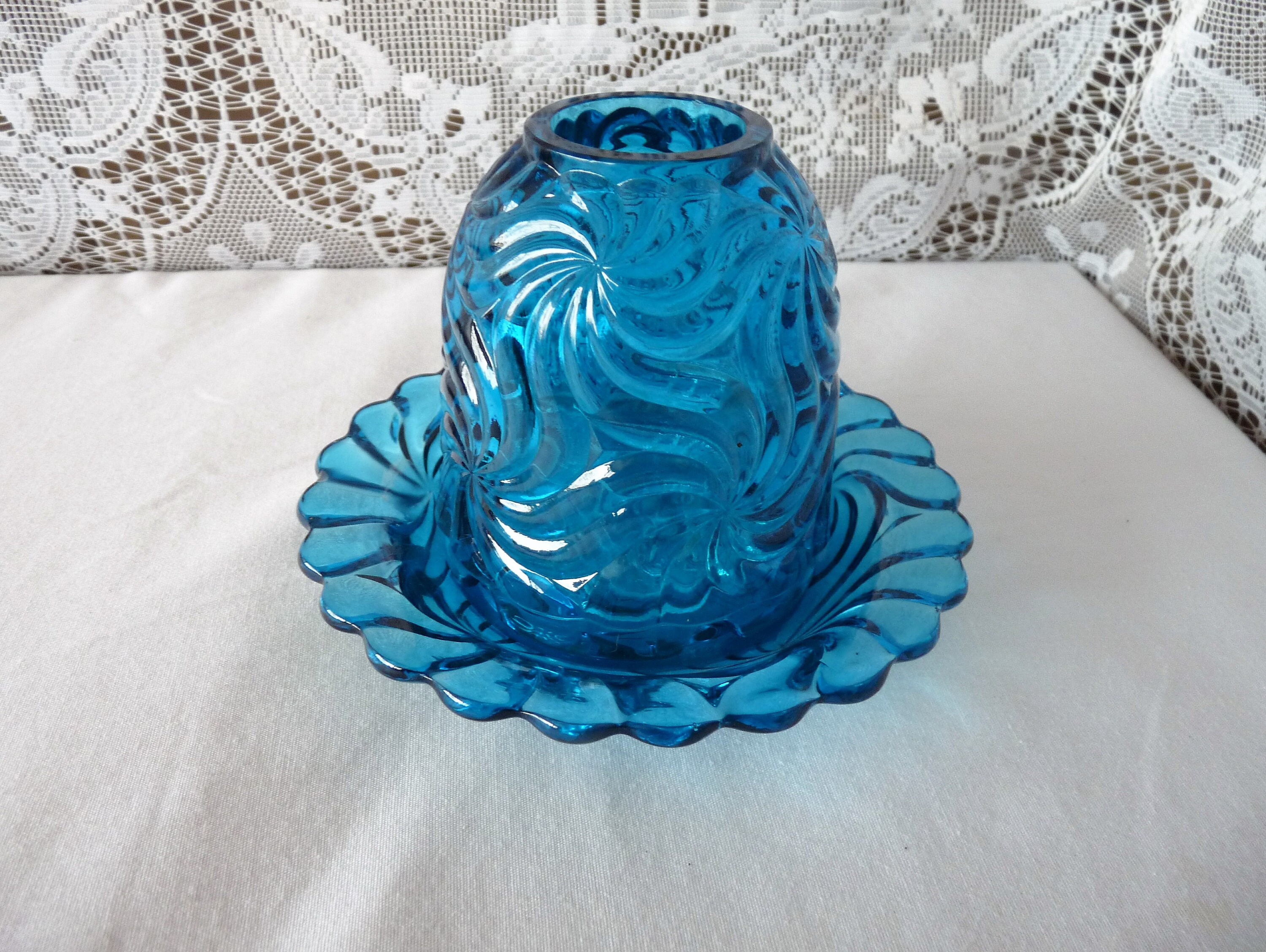 BACCARAT France - Exquisite Blue Crystal Glass Floral Swirl