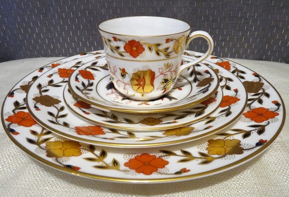 Royal Crown Derby Descontinuado Duesbury forma ASIAN ROSE 8687 Juego de vajilla de 5 piezas Servicio para uno Gadroon Flower Band Etsy Espana