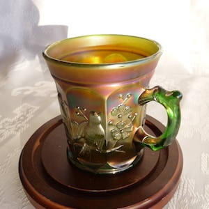Vintage Northwood - Rare - GREEN Carnival Glass SINGING BIRDS Unstippled Mug Cup...